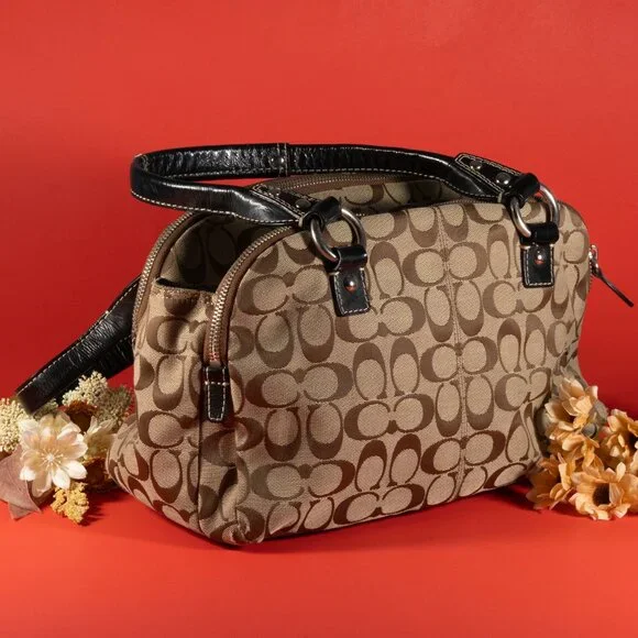 Coach Penelope B1070-F146 Light Brown Signature Jacquard 3 Sections Shoulder Bag - Picture 5 of 11